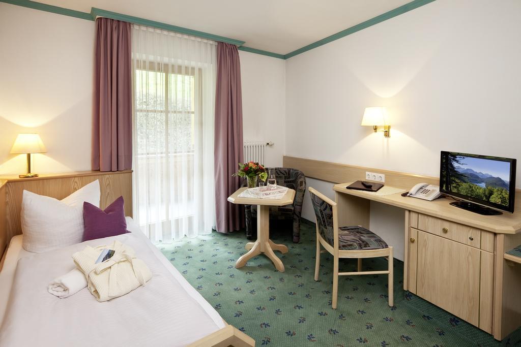 Hotel Berghof ฟรอนเทน ภายนอก รูปภาพ