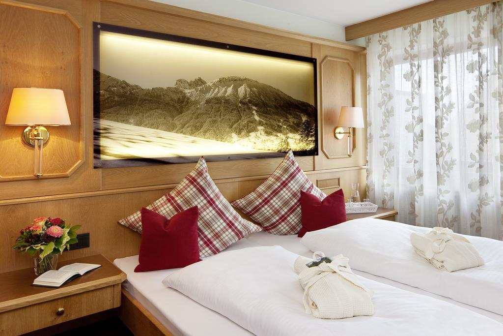 Hotel Berghof ฟรอนเทน ภายนอก รูปภาพ
